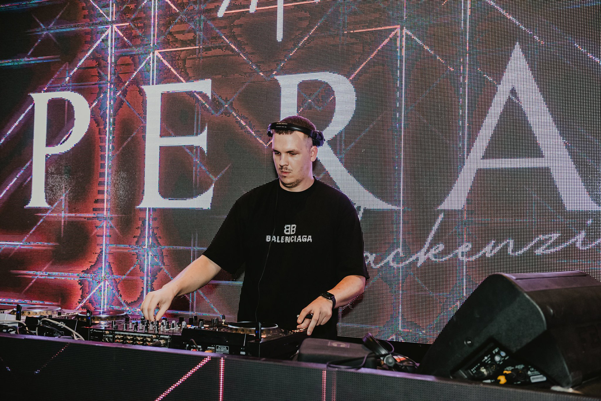 Pera Mackenize Restaurant and Beach Club - Northern Cyprus